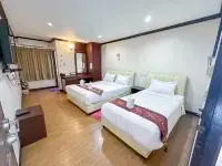 Baiboon Grand Hotel