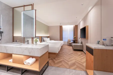 Super8·Yue Hotel (Suzhou Banjing Metro Station Xinyi Building Store) Отели рядом с достопримечательностью «Soochow University(Yangchenghu Campus)»