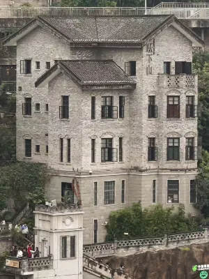 Chongqing Jixiashan SUNYATA Resort Hotel - Bungalows