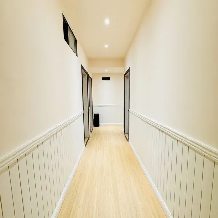 Naisi House
