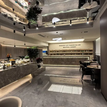VANS Fanshi Yunjing Hotel (Zhongshan Plaza Fulihua International Apartment)