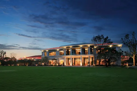 Jinji Lake Grand Hotel