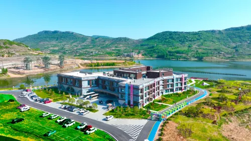 Elegant Young Hotel Hotels in Mengyin