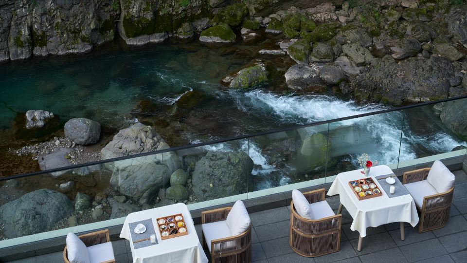 YUEXIGU VALLEY HOT SPRING HOMESTAY