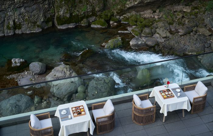 YUEXIGU VALLEY HOT SPRING HOMESTAY