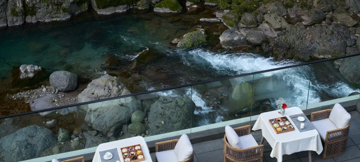 YUEXIGU VALLEY HOT SPRING HOMESTAY โรงแรมในเอ๋อเหม่ยซาน