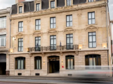 塞納河畔大飯店 上諾曼地酒店