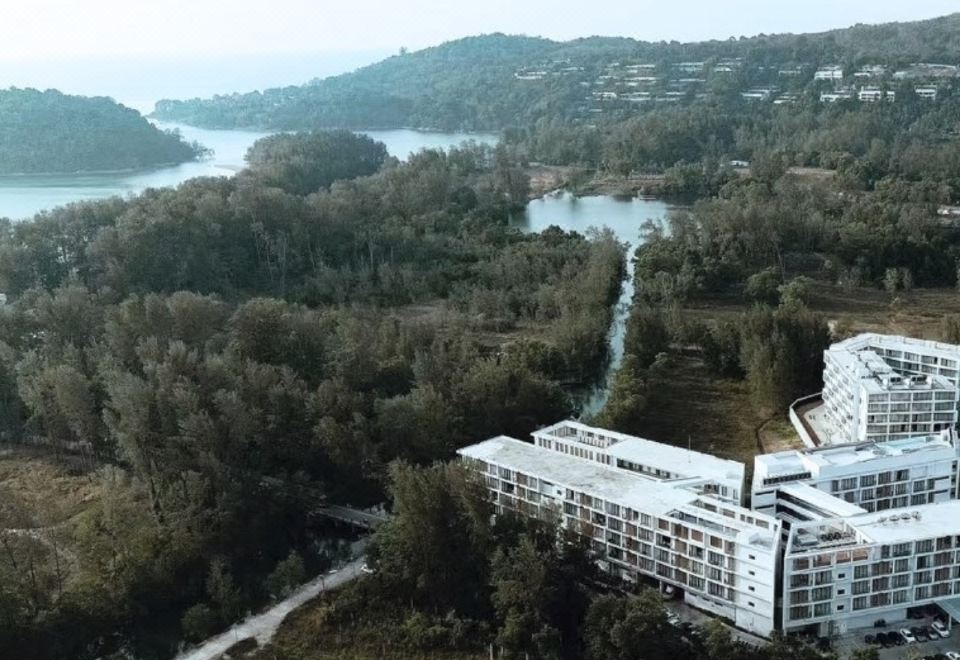 3. 라야 리조트 푸..