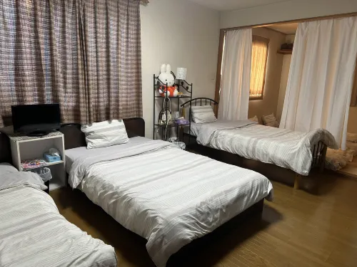 Private Inn Bambee(Limited to one family and group. There is a washing machine and cooking utensils) Hotels in Kōbe