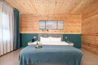 Hump  Lodge Hotels in Shufu
