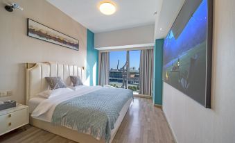 Zhongshang Yiju Sports Theme Cinema Apartment (Nanjing South Railway Station North Square)