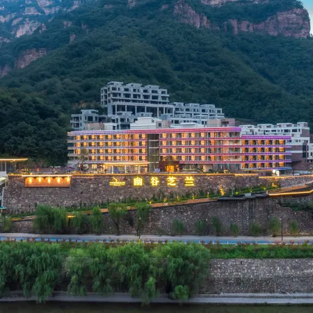 Yougu Zhilan Resort Hotel