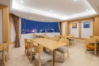 Vienna International Hotel (Yichang East Railway Station Passenger Transport Center) - breakfast