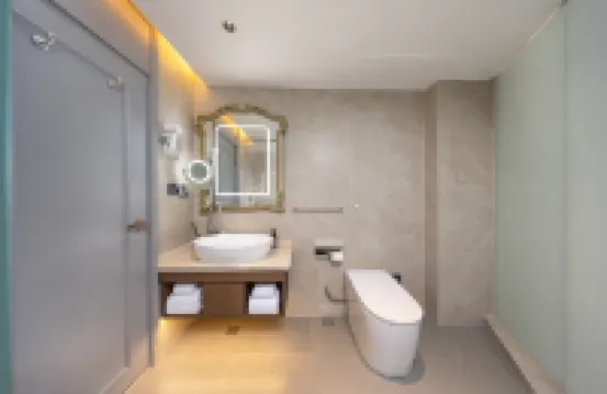 Vienna International Hotel (Anshun Ancient City Gufu Street Branch)