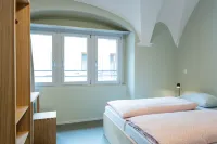 Martigny Youth Hostel - Hostels