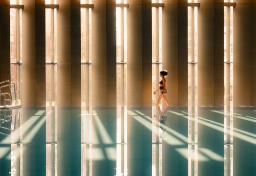 파크 하얏트 런던 실내 수영장 이미지