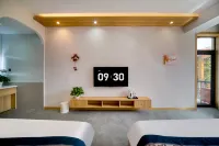 Tekes Fengya Homestay (Bagua City Branch) - balkon