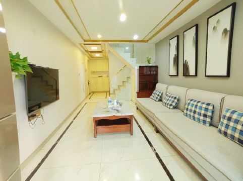 如一民宿（歡樂谷店）