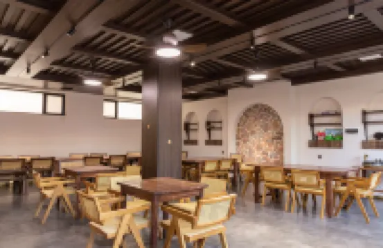 Yixi Xiaozhai Natural Oxygen Bar Homestay in Nalati