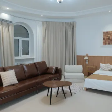 Shymbulak Gateway Homestay Отели рядом с достопримечательностью «Ботанический Сад»