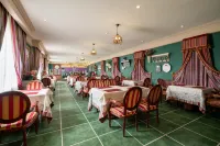 Huocheng Xiangyeli Castle Hotel Hotels in Huocheng