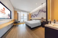 운이는 자유금이·우선 호텔 (얼롄하오터 시정부) 얼롄 하오 터시 문화 스포츠 센터 주변 호텔