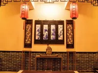 Tuoliang Caosu Zhai
