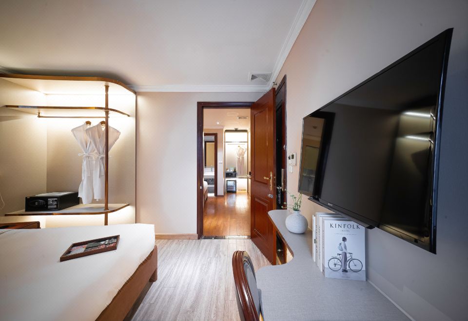 3. 스플렌디드 시크..