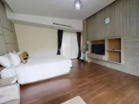 Chatnipa Beach Resort by Morseng Hotel in zona Spiaggia Suan Son