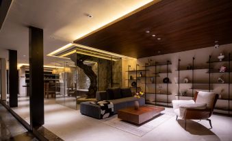 Xijing·Yinshi Resort Hotel (South Gate Branch of Dali Ancient City)