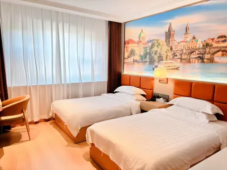 Hongjin Hotel Отели рядом с достопримечательностью «Longyin Temple»