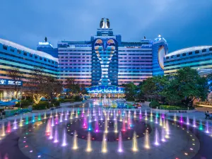 Chimelong Penguin Hotel