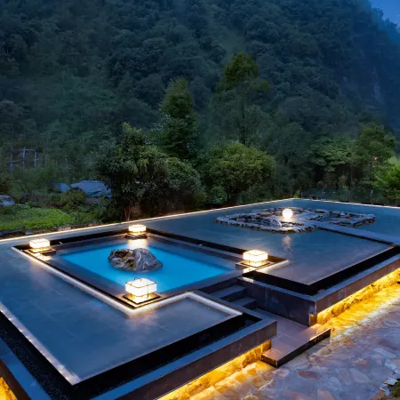 Hailuogou Tongtang·Secret Garden Holiday Villa·Snow Mountain Holiday Villa