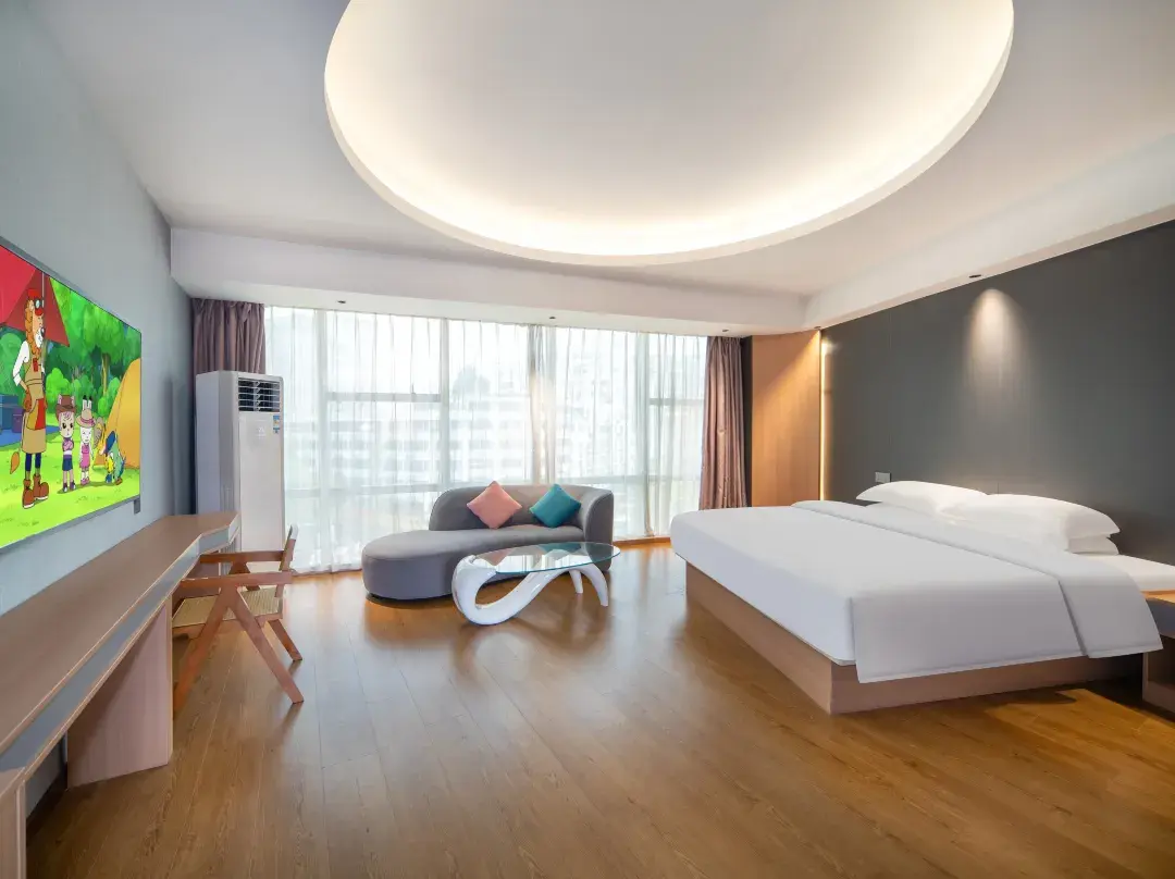 Minuo Huanpeng Hotel - Hezhou