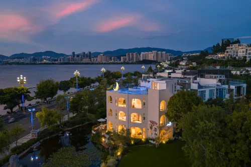 Dali January Harboring Heart Seaview Guesthouse (Erhai Lake Park Branch)