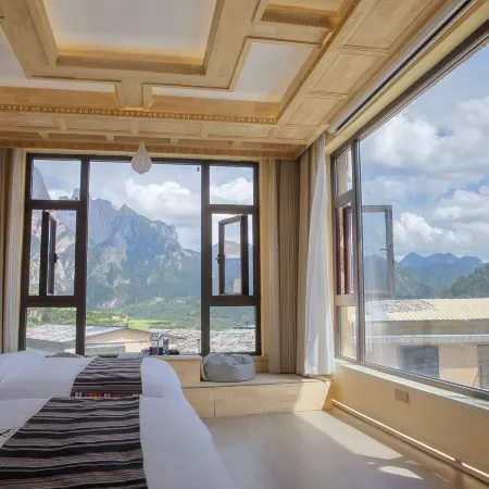 Zhagana Quiet Mani Stone Homestay