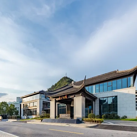 Shitai Qieman Resort Hotel