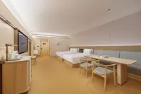 JI Hotel (Shenyangbei Railway Station Huanghe South Avenue) - Balkoner