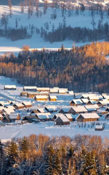 大菠蘿山野派對｜中古法式雪山観景リゾート民宿(喀納斯観光地) カナストゥワ村周辺のホテル
