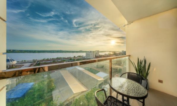 ST Hotel Wattay Airport - Housity