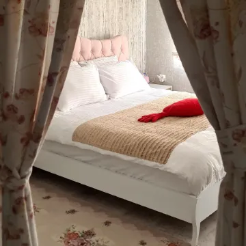 Ebruli Garden of Eden