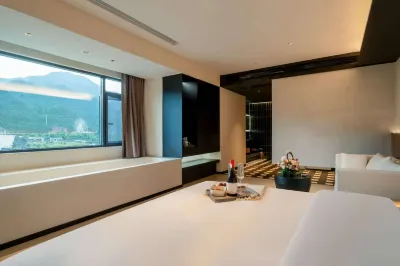 MANYUEHOTEL Hotels in Liupanshui Normal University