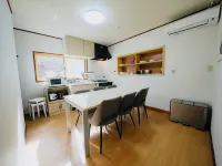 10 min to Fuji-Q | 6 min to Lake Kawaguchiko | 4 min to Open-Air Onsen | BBQ Area | Sleeps 12 Hotels near Sankodai