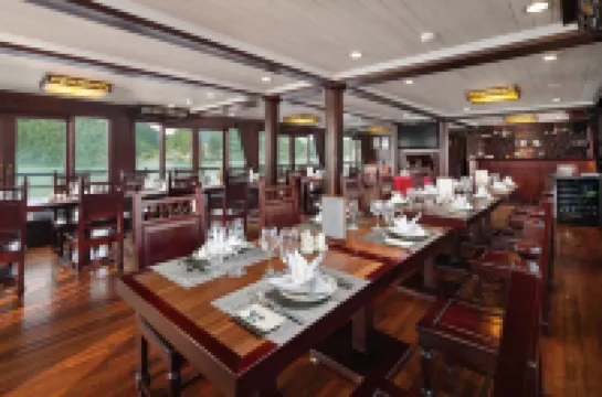 Le Journey 4 Star Ha Long Cruise 團洲住宿飯店