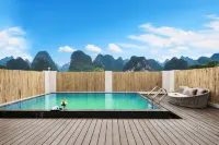 Free Bird Resort Hotel