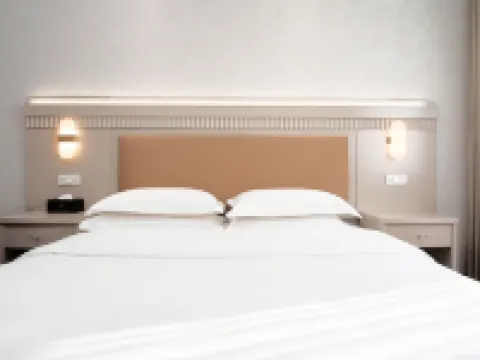 โรงแรมหวาโจว ต้าโจว (เซ็นทรัลพลาซ่า ศูนย์กลางเมือง โรงเรียนมัธยมต้าหยี) โรงแรมในต้าโจว