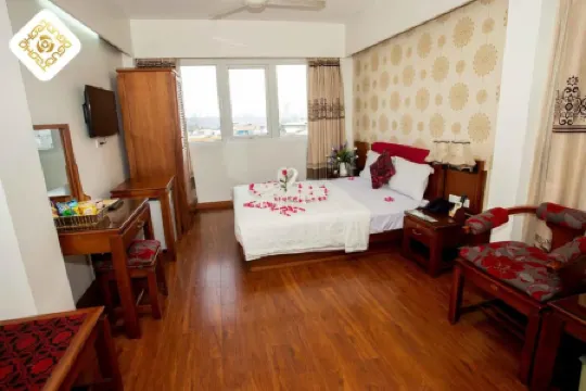 安和港夏丹飯店2