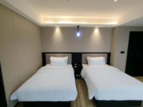 BAI YUE HOTEL
