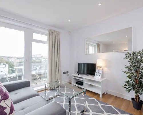 Roomspace Serviced Apartments - Abbot's Yard โรงแรมในกิลด์ฟอร์ด