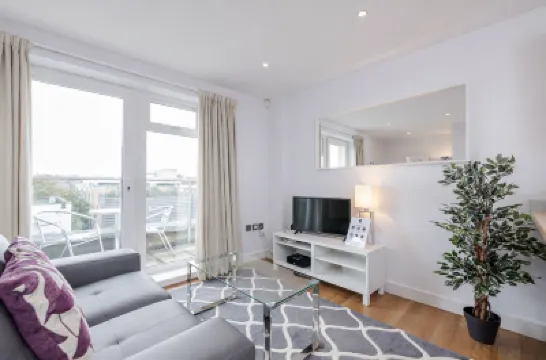 Roomspace Serviced Apartments - Abbot's Yard โรงแรมใกล้มหาวิทยาลัยเซอร์รีย์